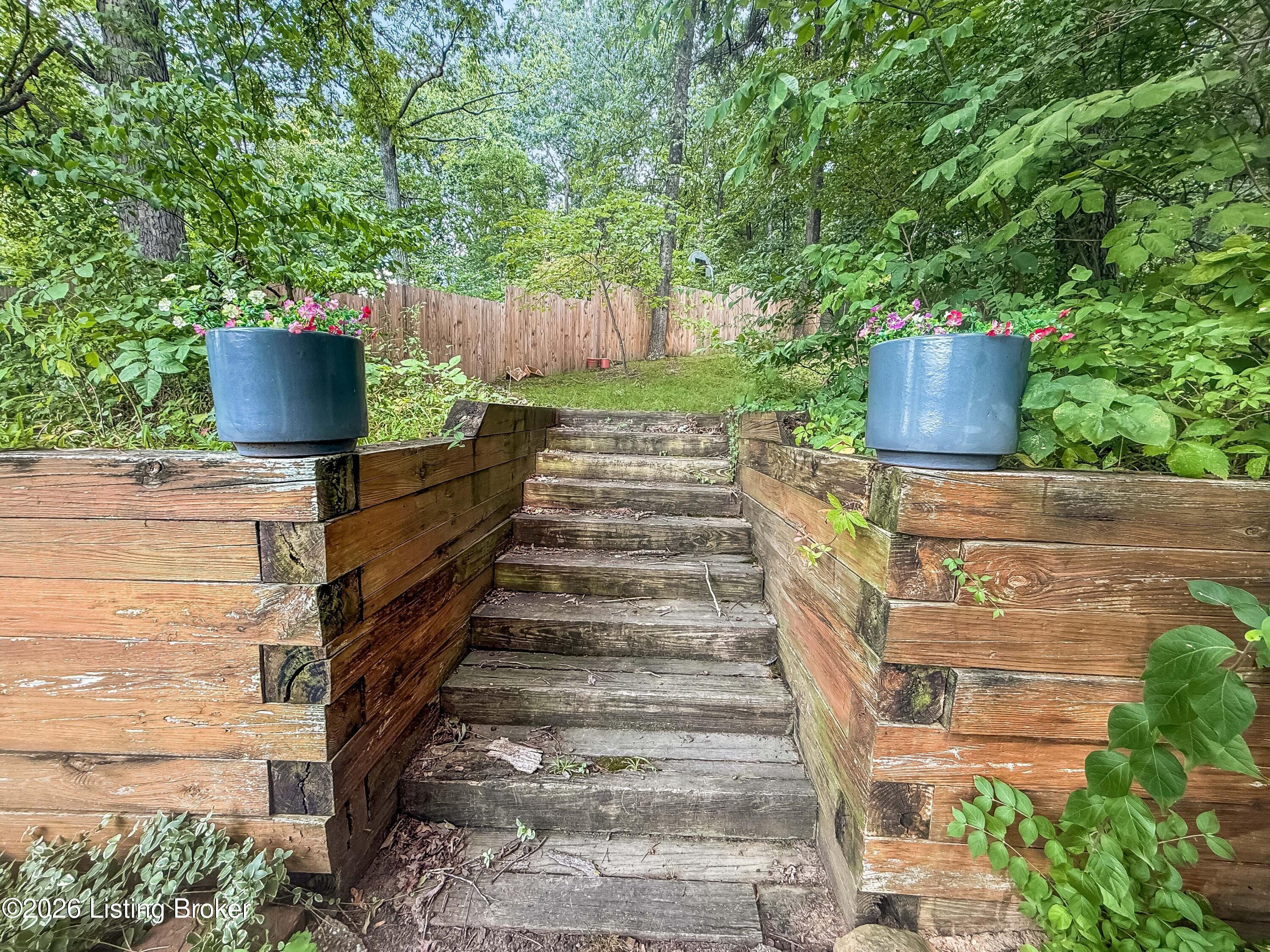 8203 Flicker Pl Property Photo 55