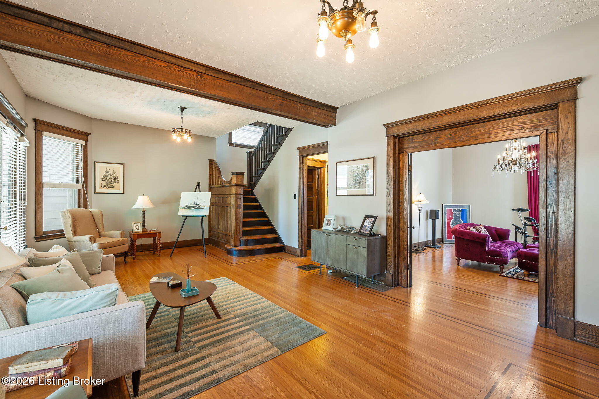 2018 Sherwood Ave Property Photo 4