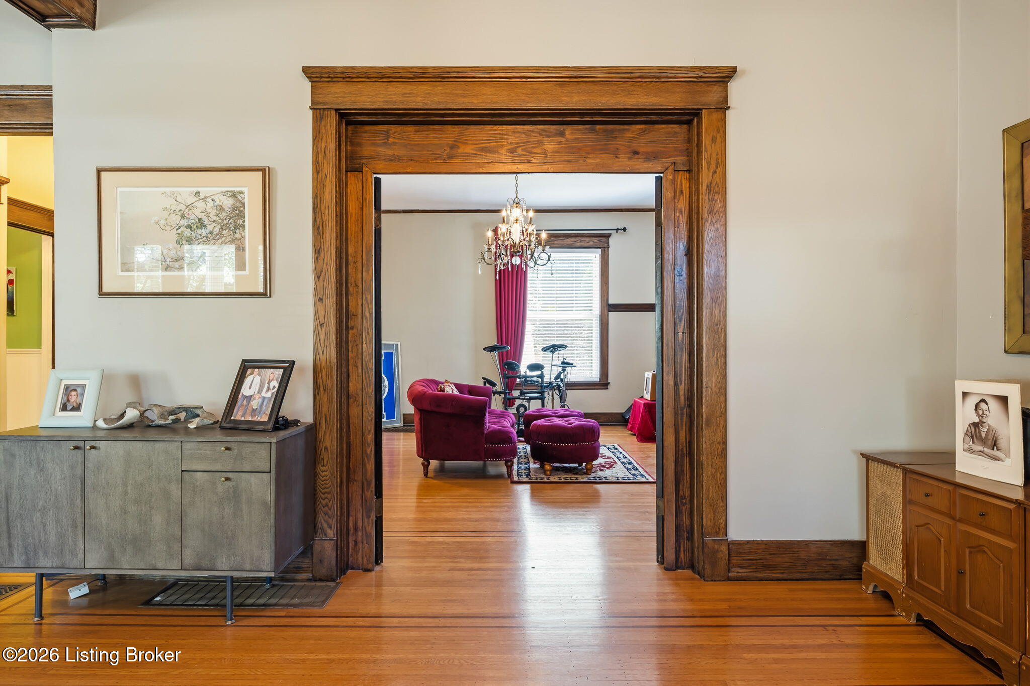 2018 Sherwood Ave Property Photo 8