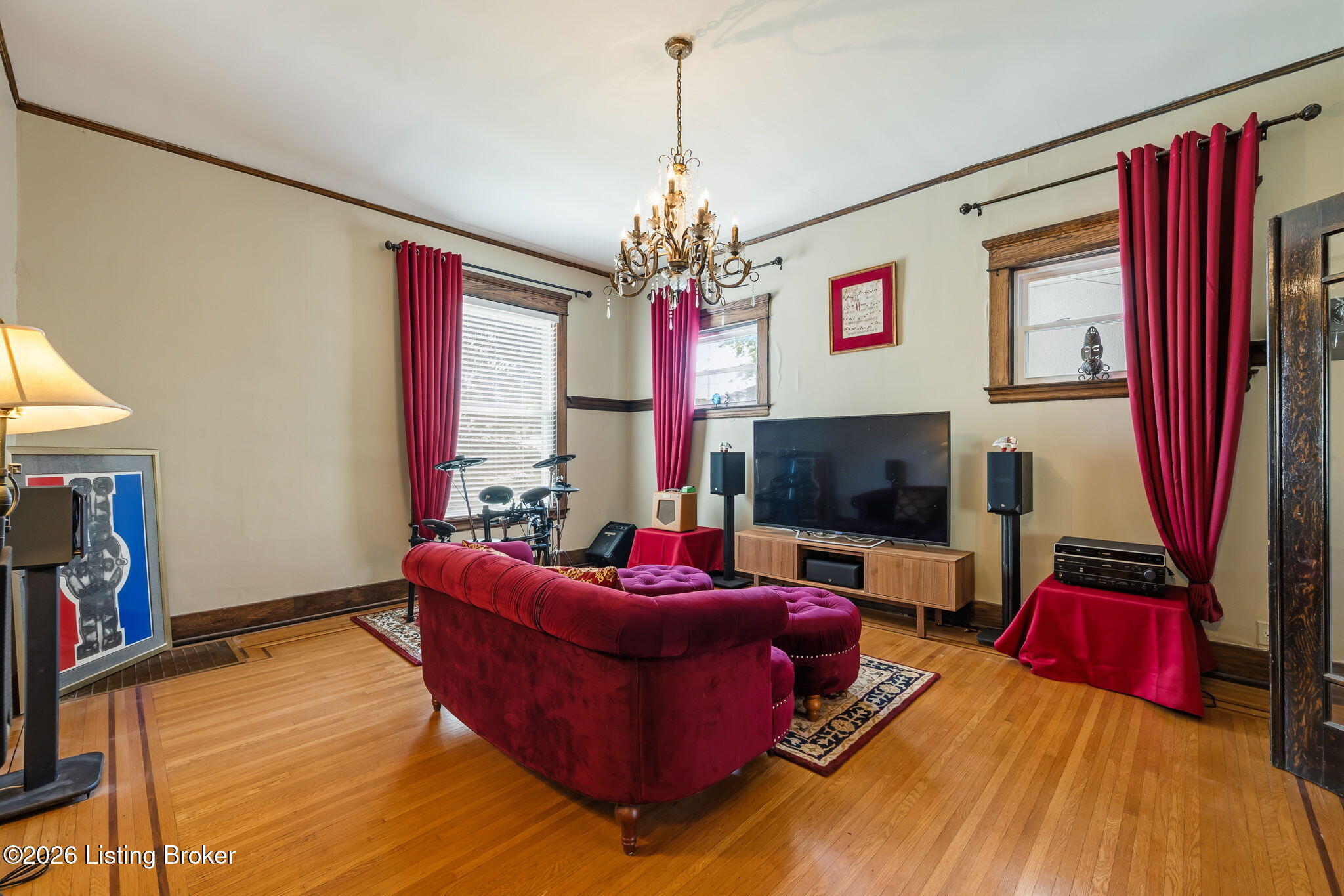 2018 Sherwood Ave Property Photo 11
