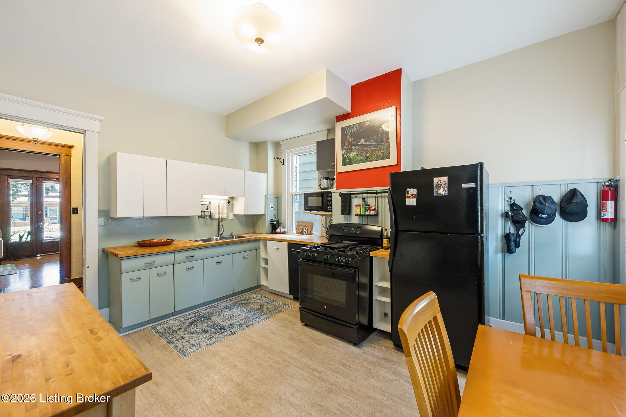 2018 Sherwood Ave Property Photo 12