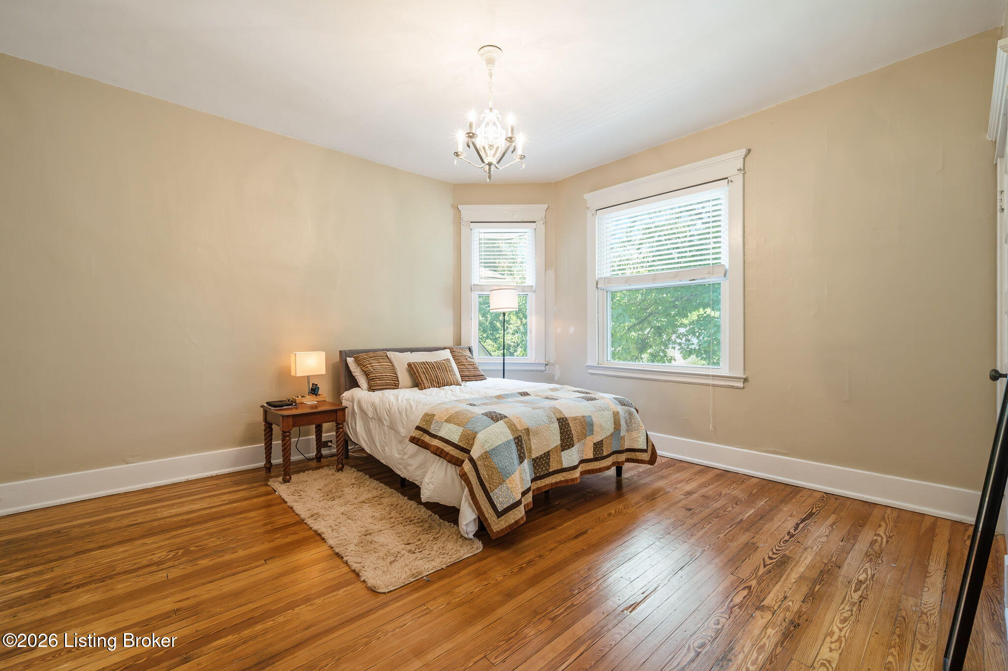 2018 Sherwood Ave Property Photo 17