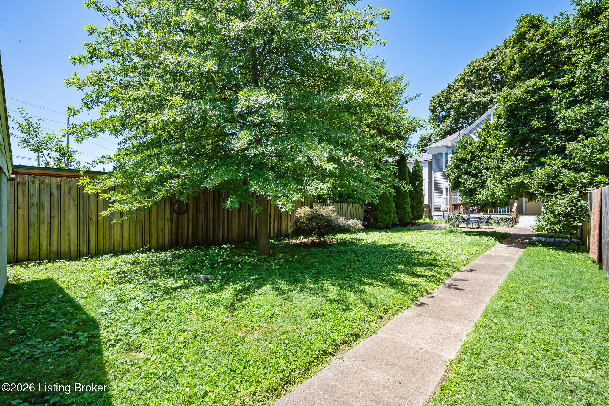 2018 Sherwood Ave Property Photo 39