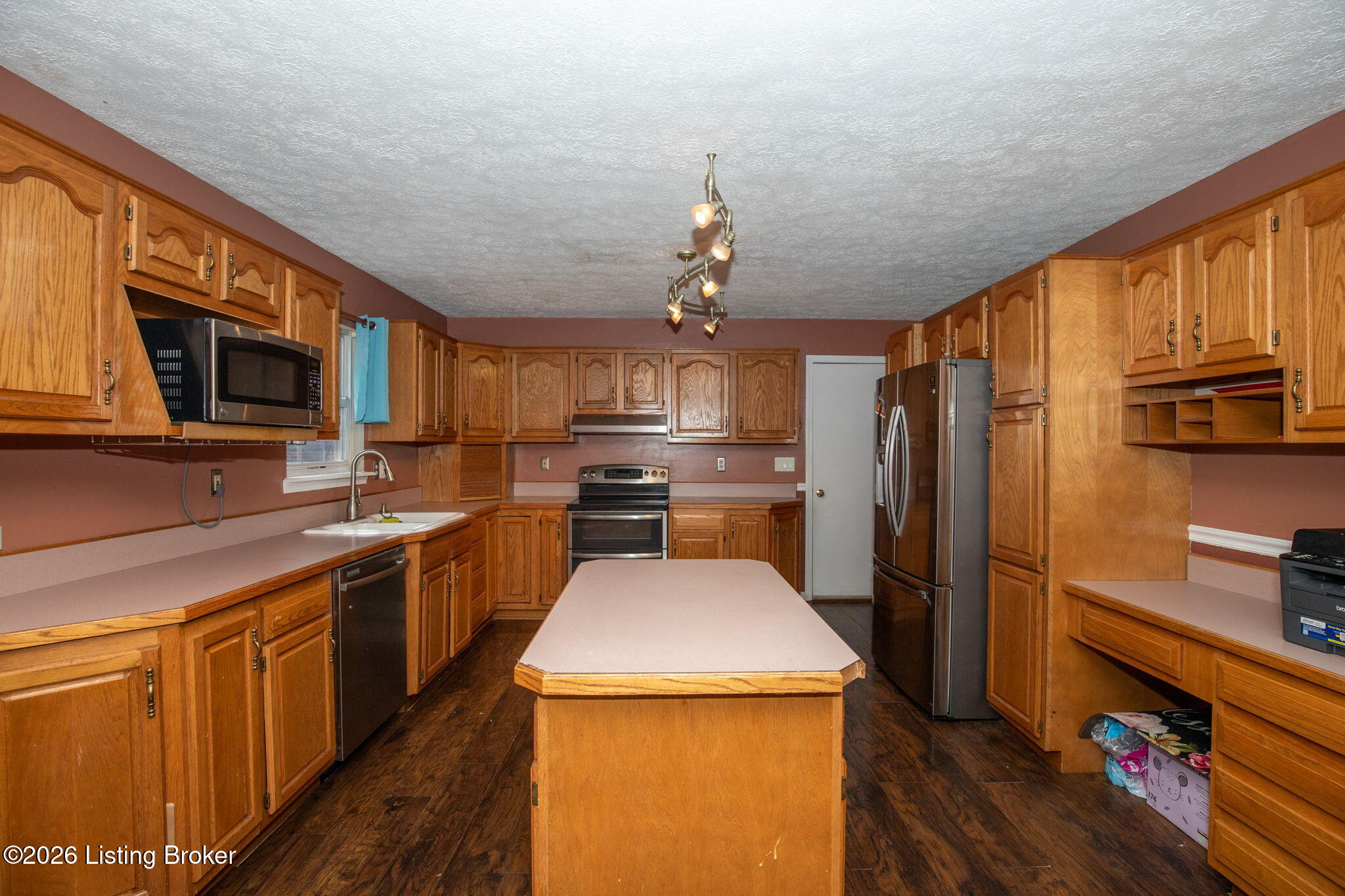 7807 Appleview Ln Property Photo 11