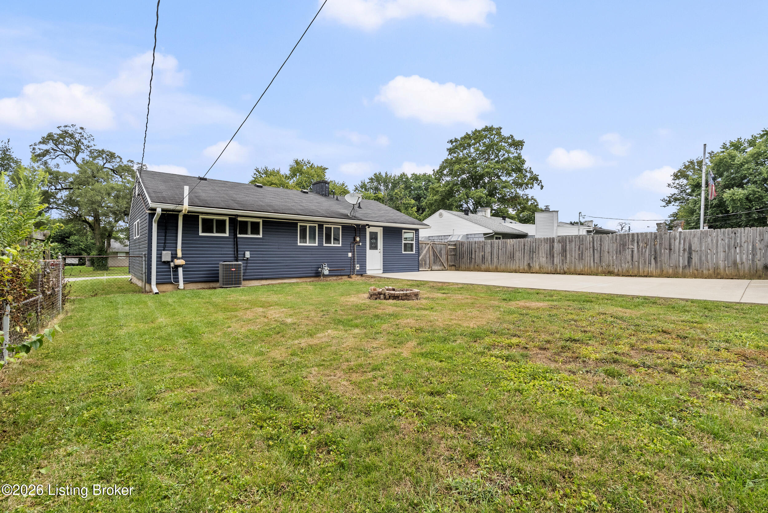 211 Redding Rd Property Photo 29