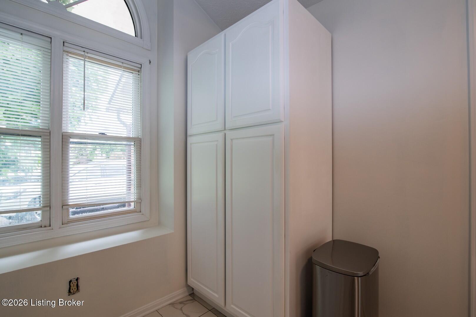 482 Mulberry St D Property Photo 16