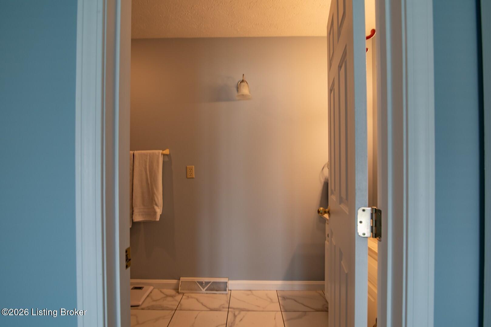 482 Mulberry St D Property Photo 37