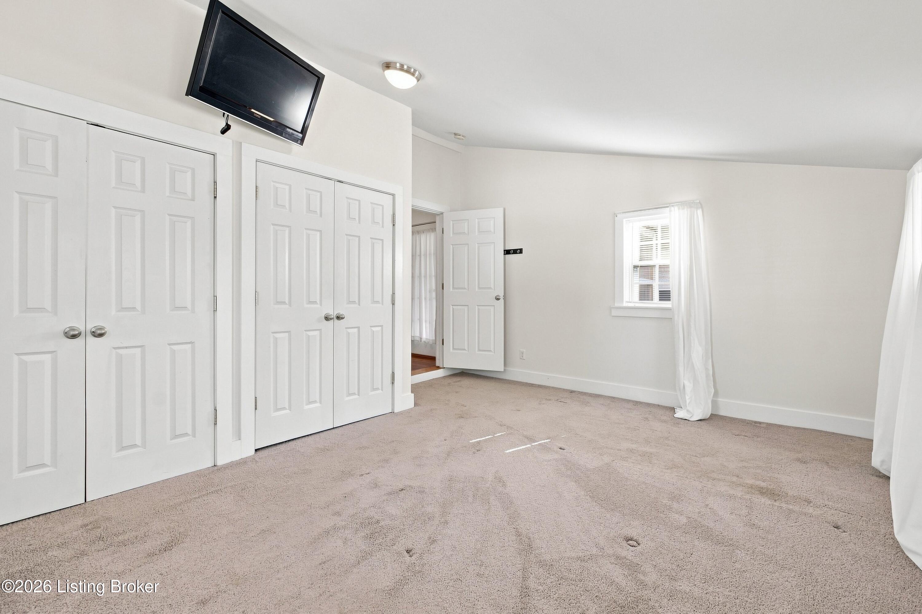 1844 Payne St Property Photo 18
