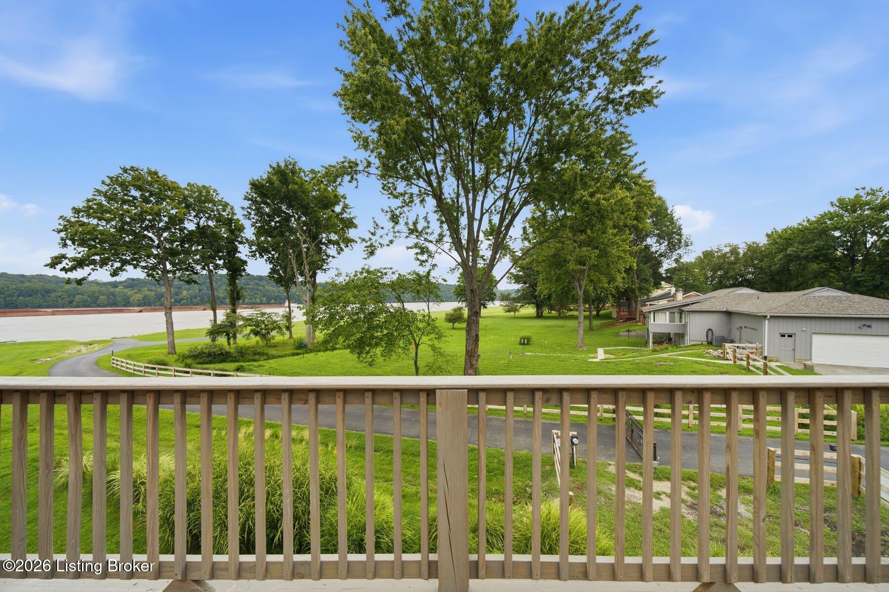 13909 Harbour Pl Property Photo 44