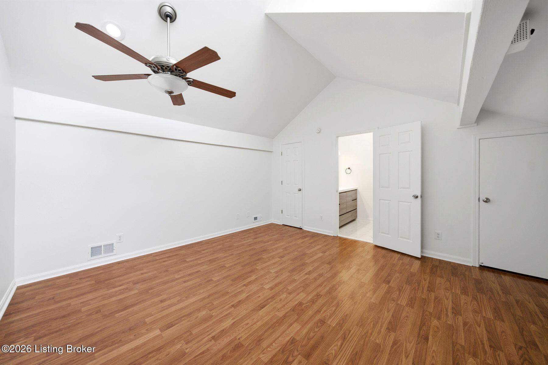 13909 Harbour Pl Property Photo 46