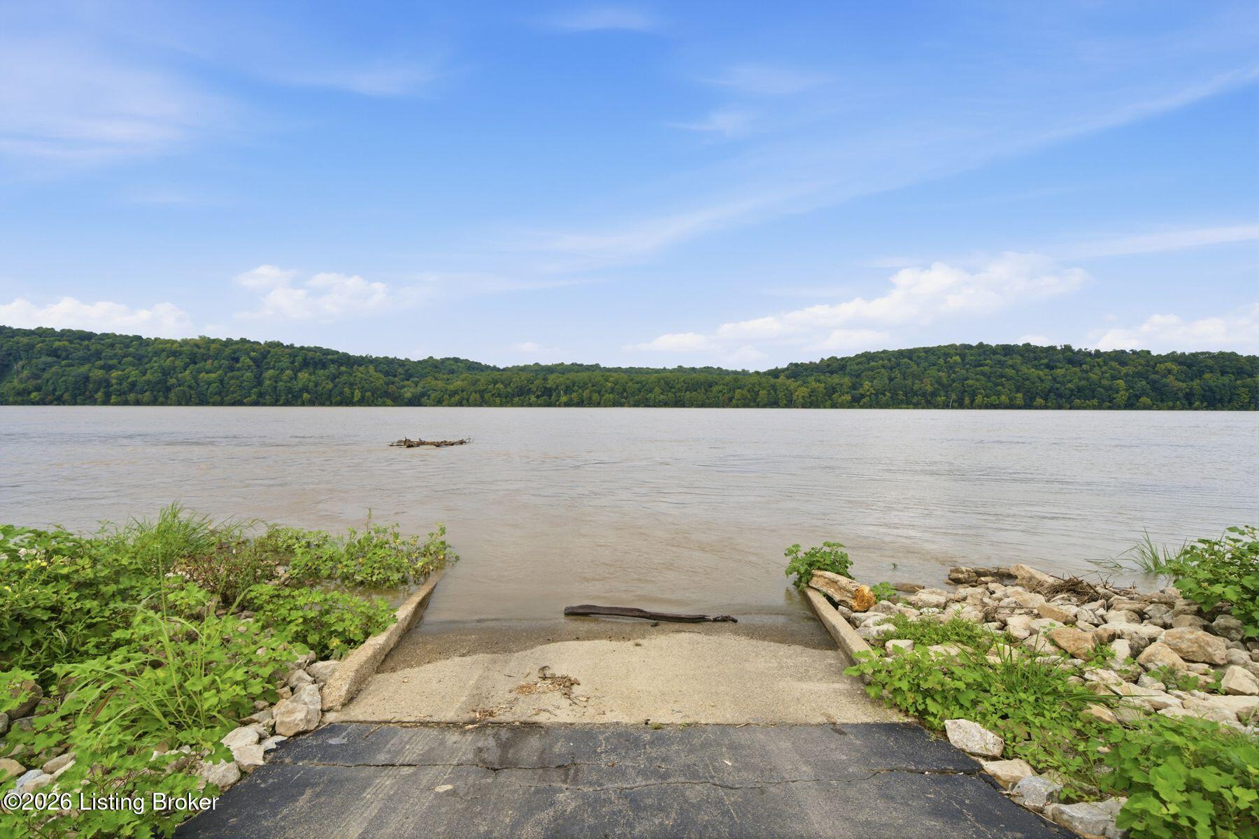 13909 Harbour Pl Property Photo 61