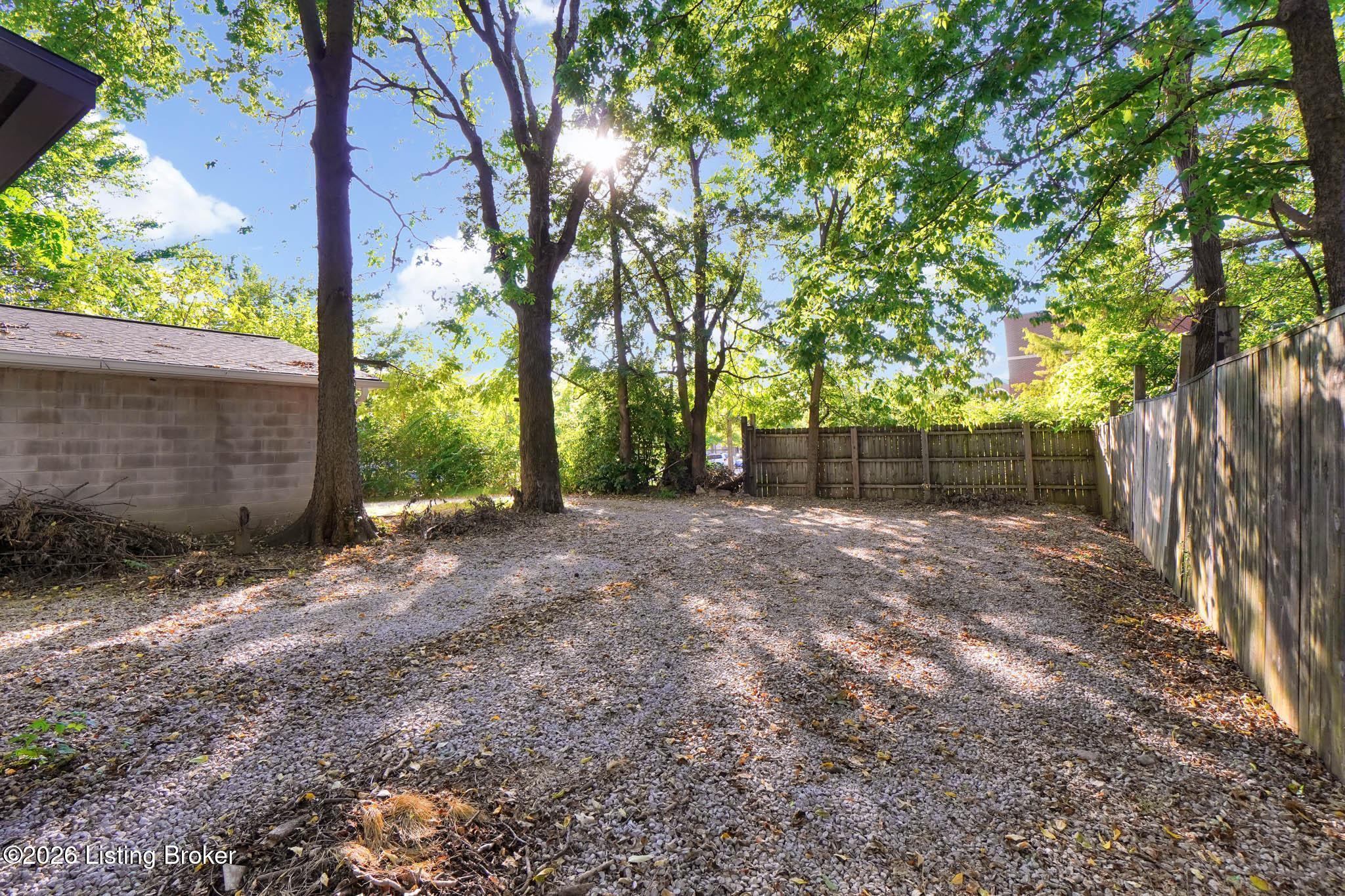 1556 S Shelby St Property Photo 48