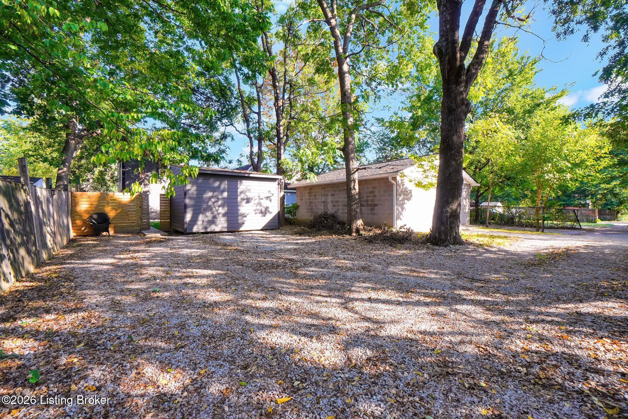 1556 S Shelby St Property Photo 49