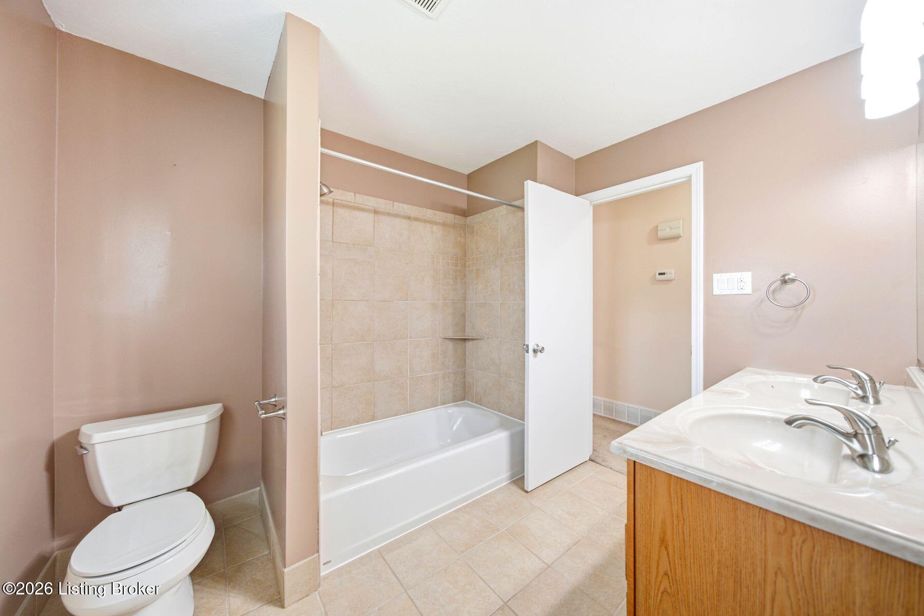11815 Mahogany Dr Property Photo 11