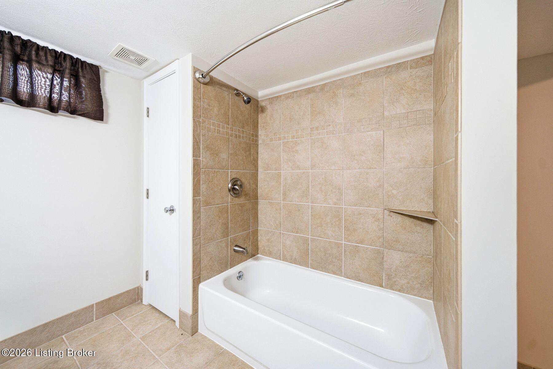 11815 Mahogany Dr Property Photo 30