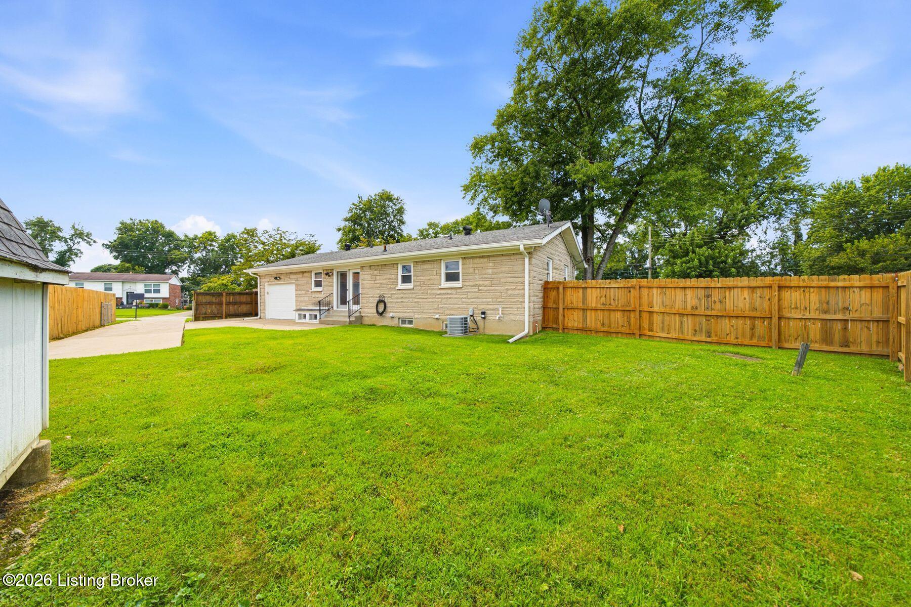 11815 Mahogany Dr Property Photo 35