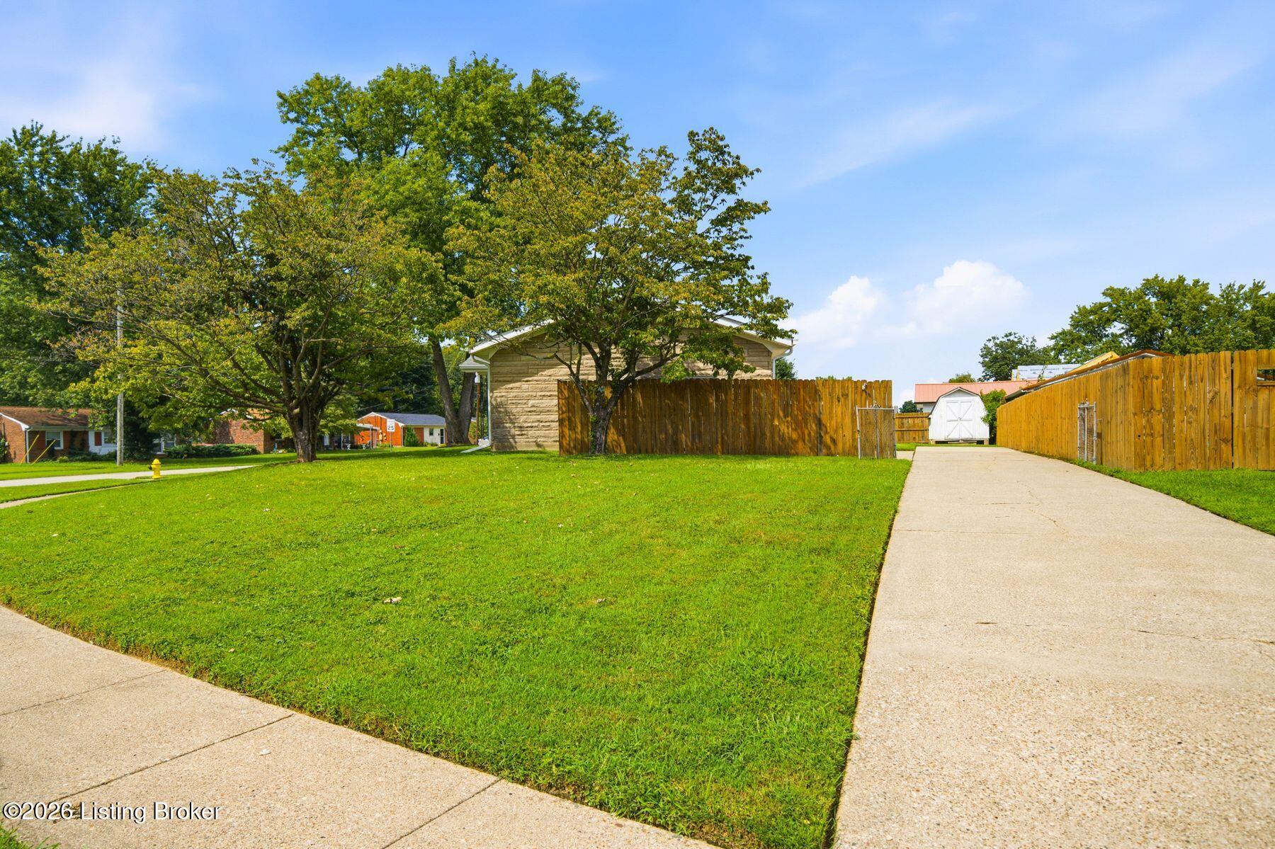 11815 Mahogany Dr Property Photo 39