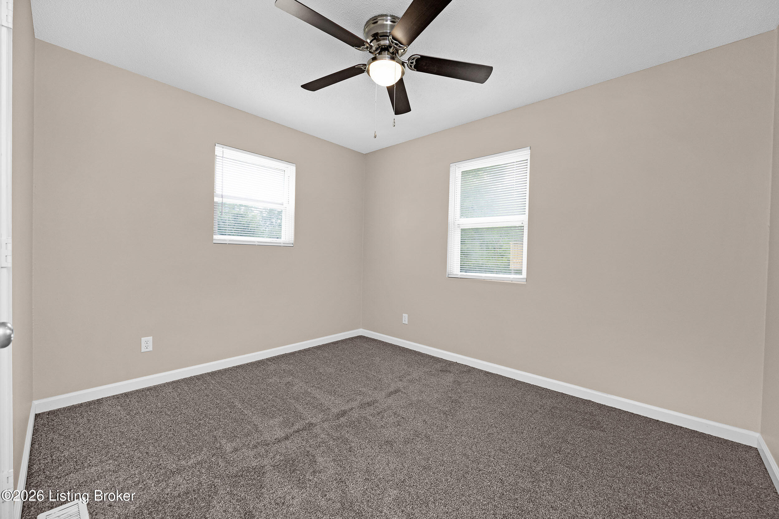 929 Sycamore Rd Property Photo 25