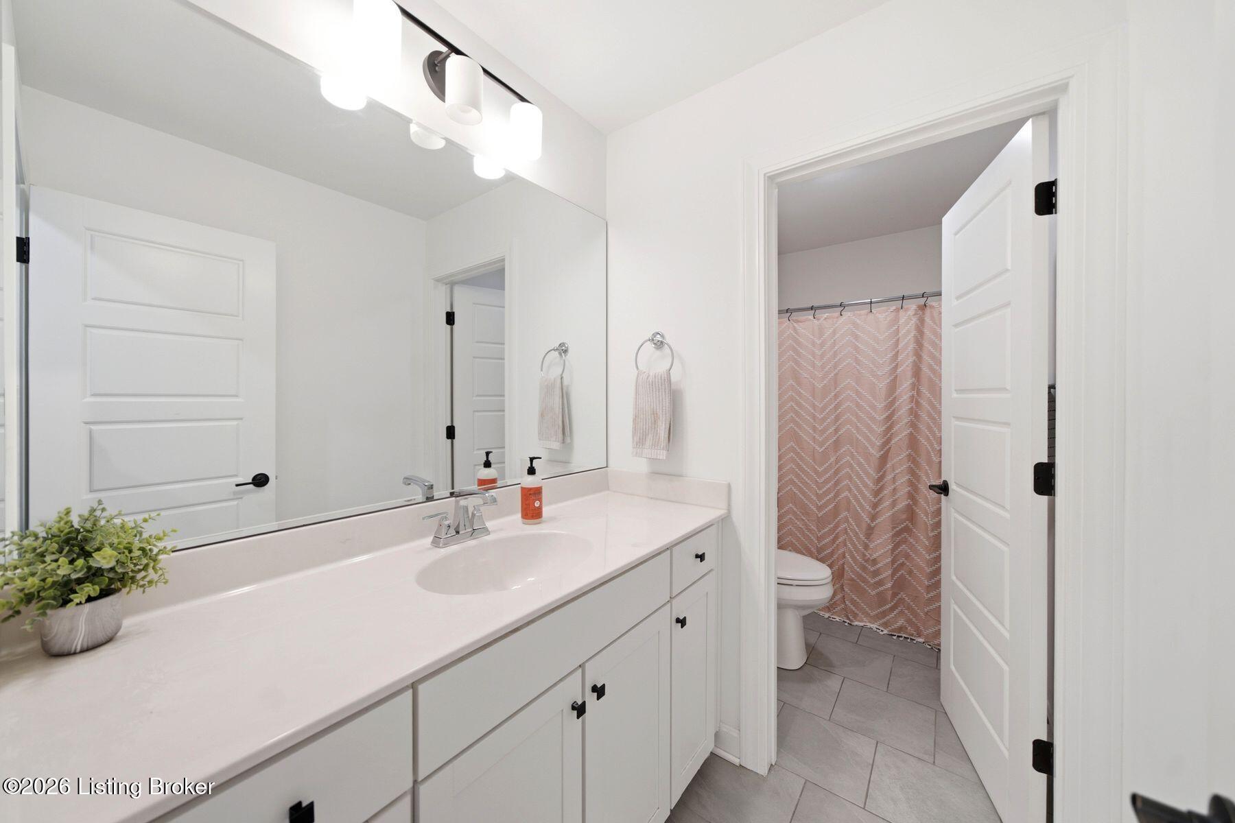 2411 Govern Ct Property Photo 29