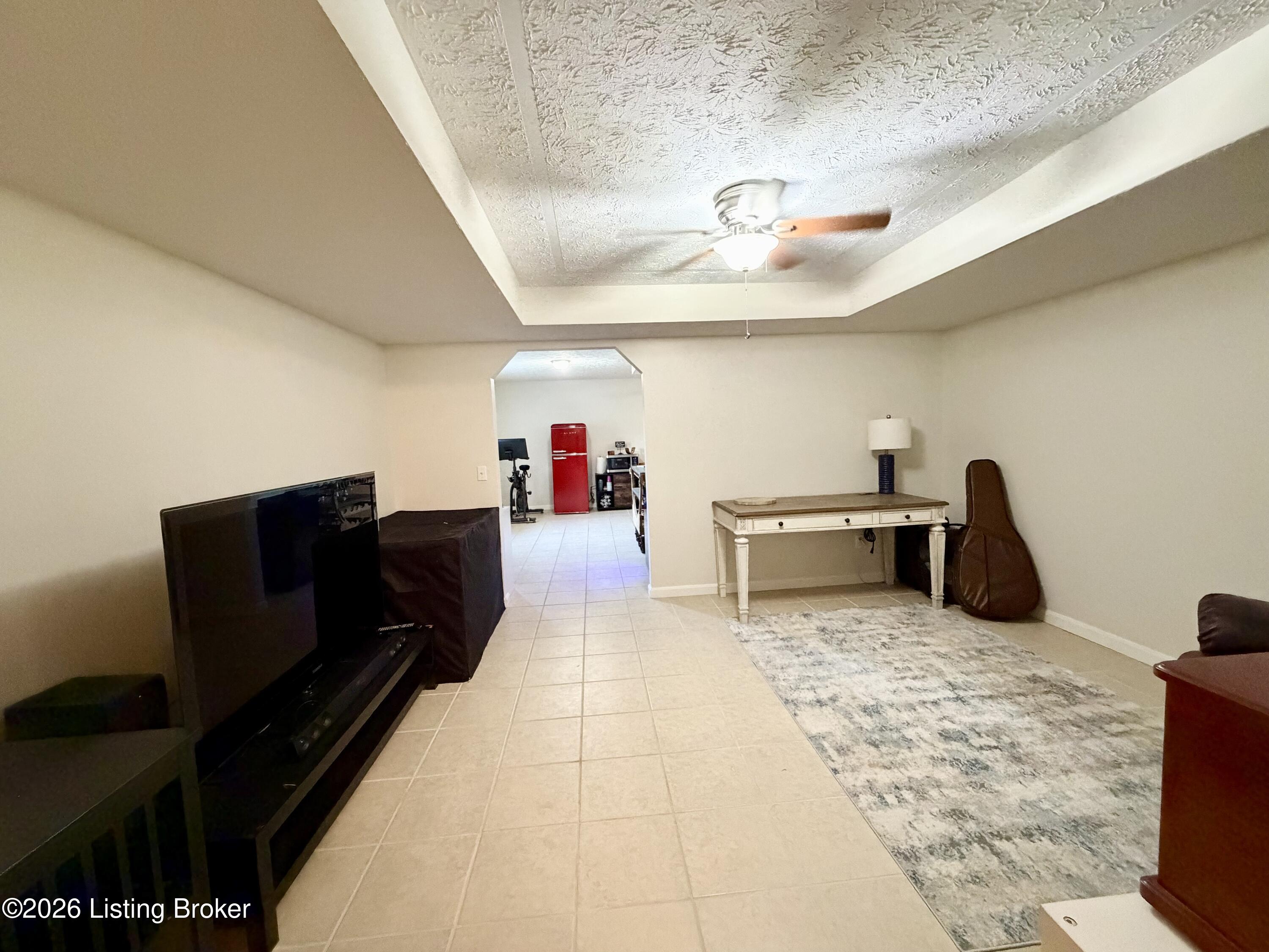 91 W Delia Way Property Photo 24