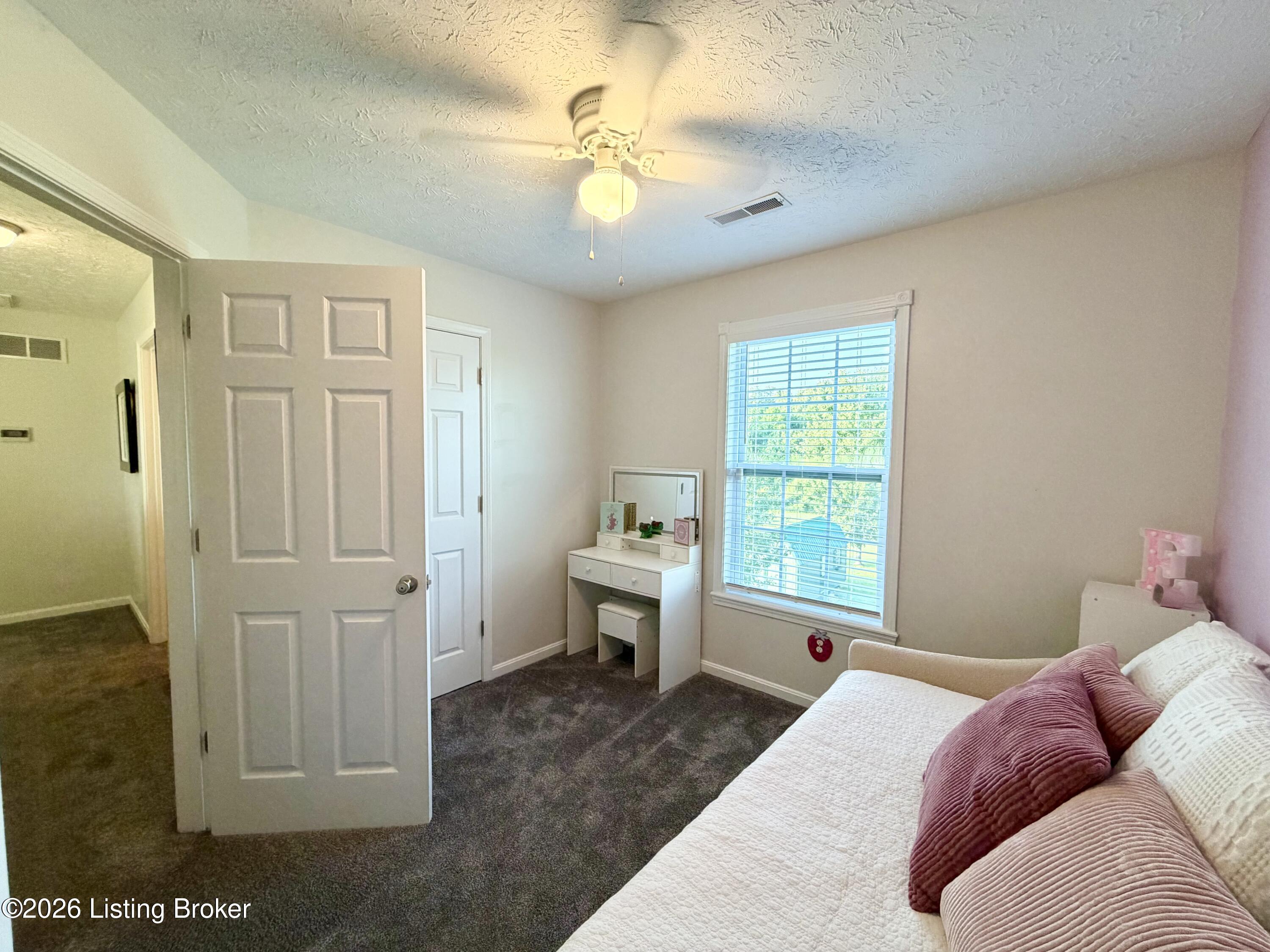 91 W Delia Way Property Photo 31