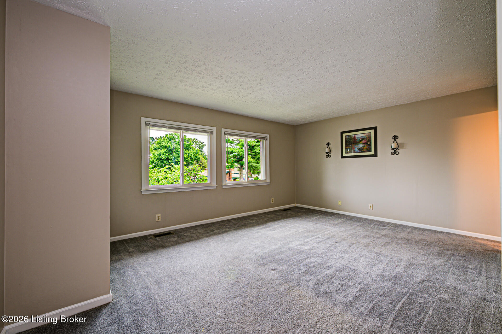 2969 Six Mile Ln Property Photo 4