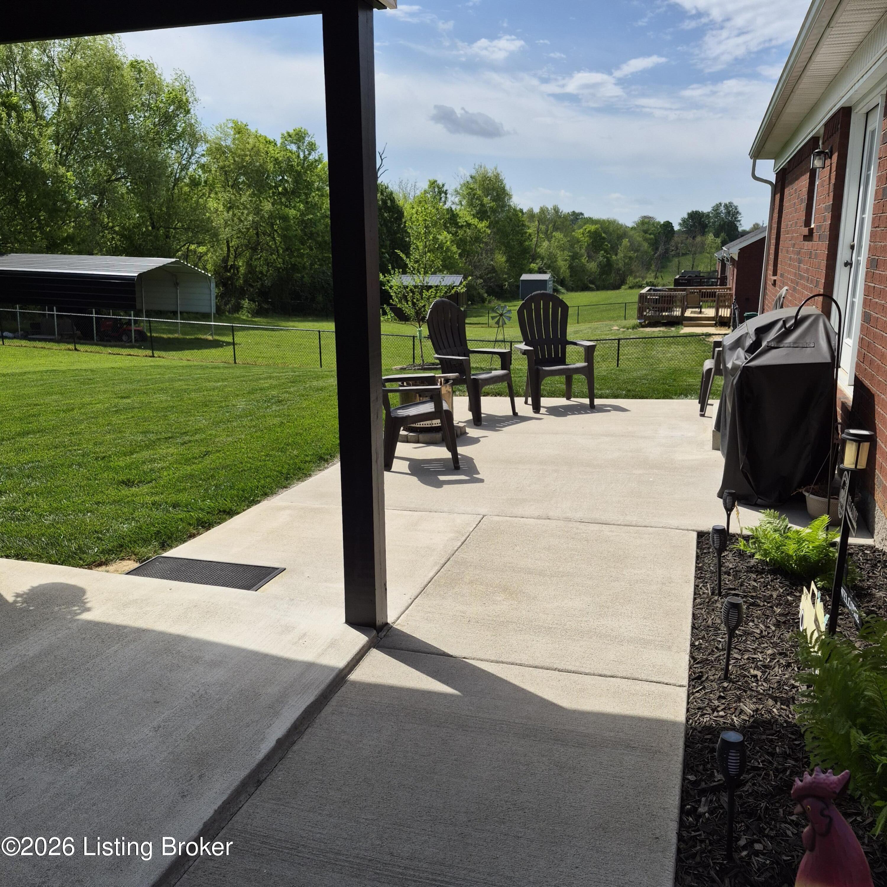 121 Iroquois Trail Property Photo 13