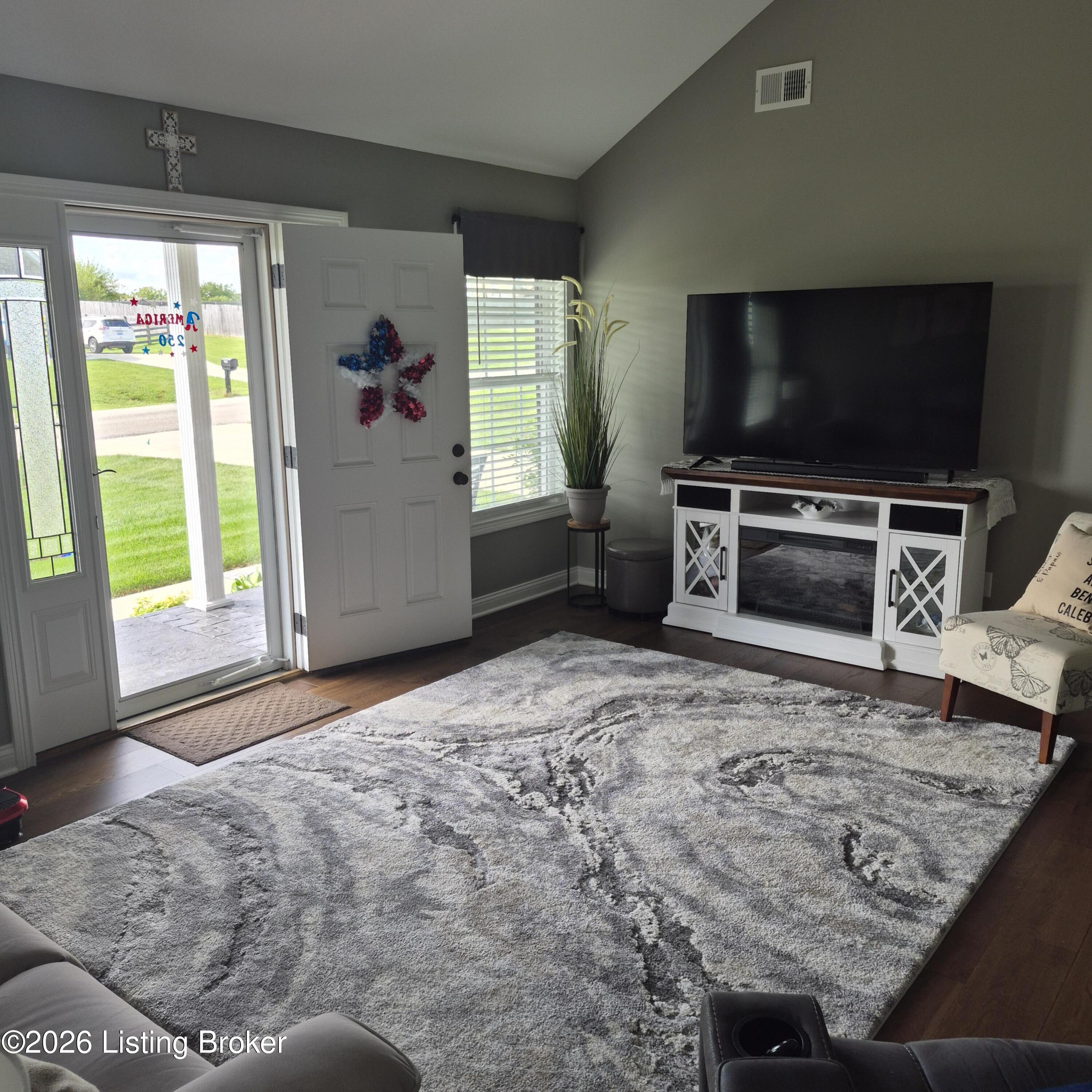 121 Iroquois Trail Property Photo 16