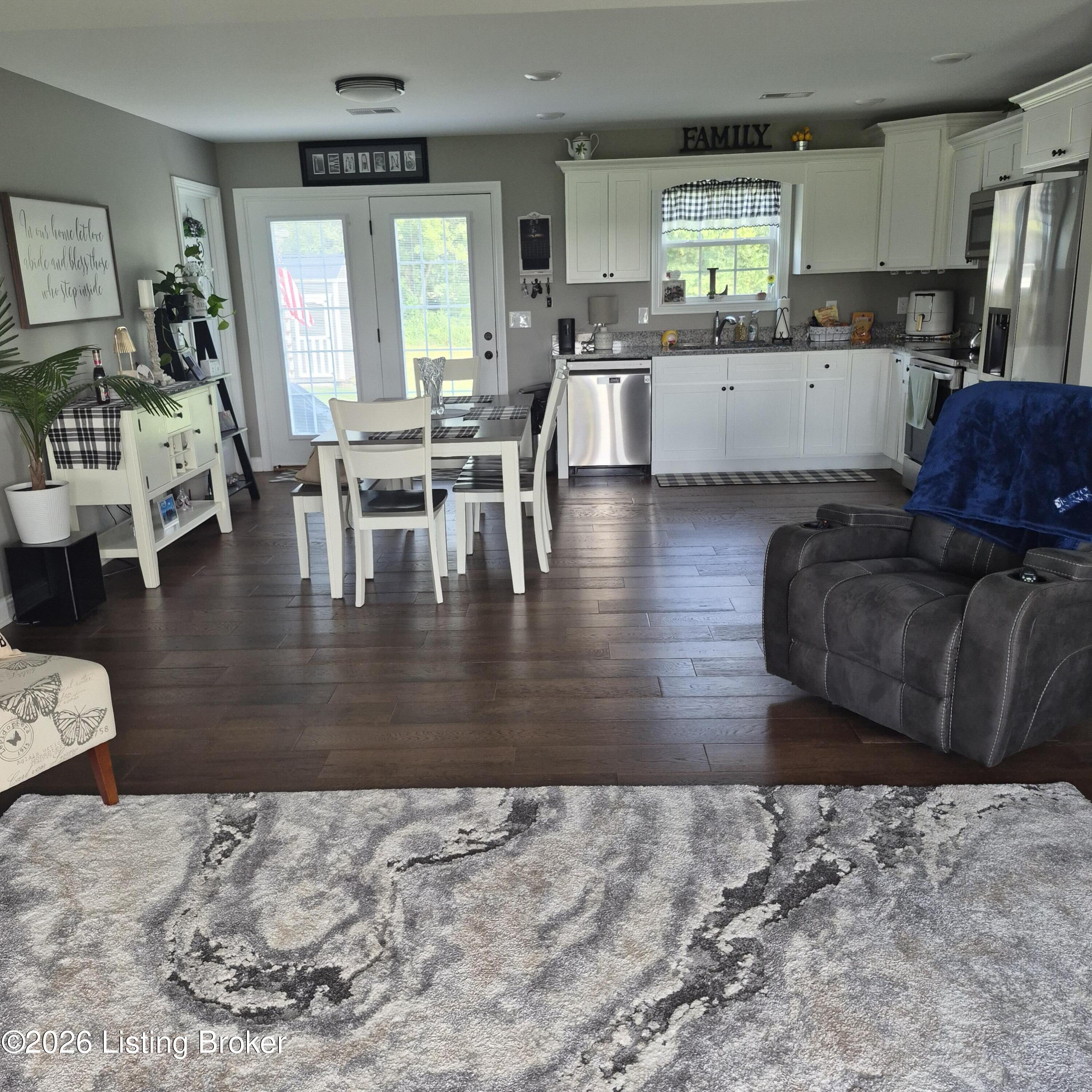 121 Iroquois Trail Property Photo 19
