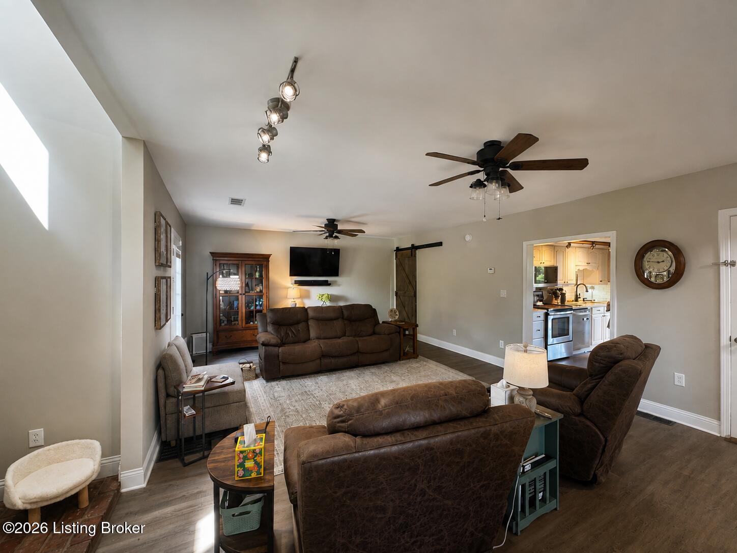 643 Molly Brown Rd Property Photo 15