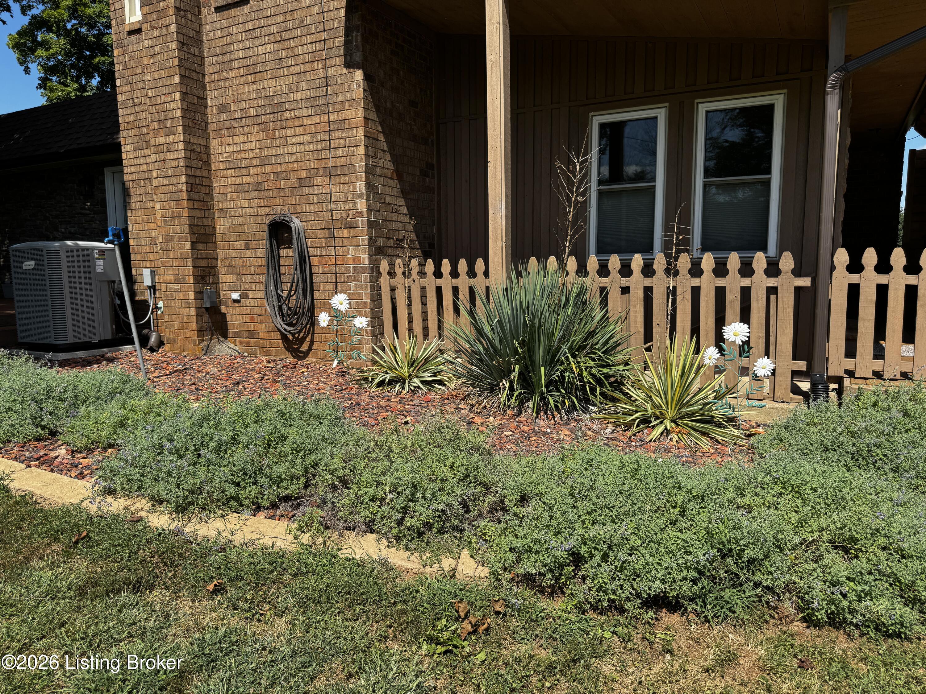643 Molly Brown Rd Property Photo 50