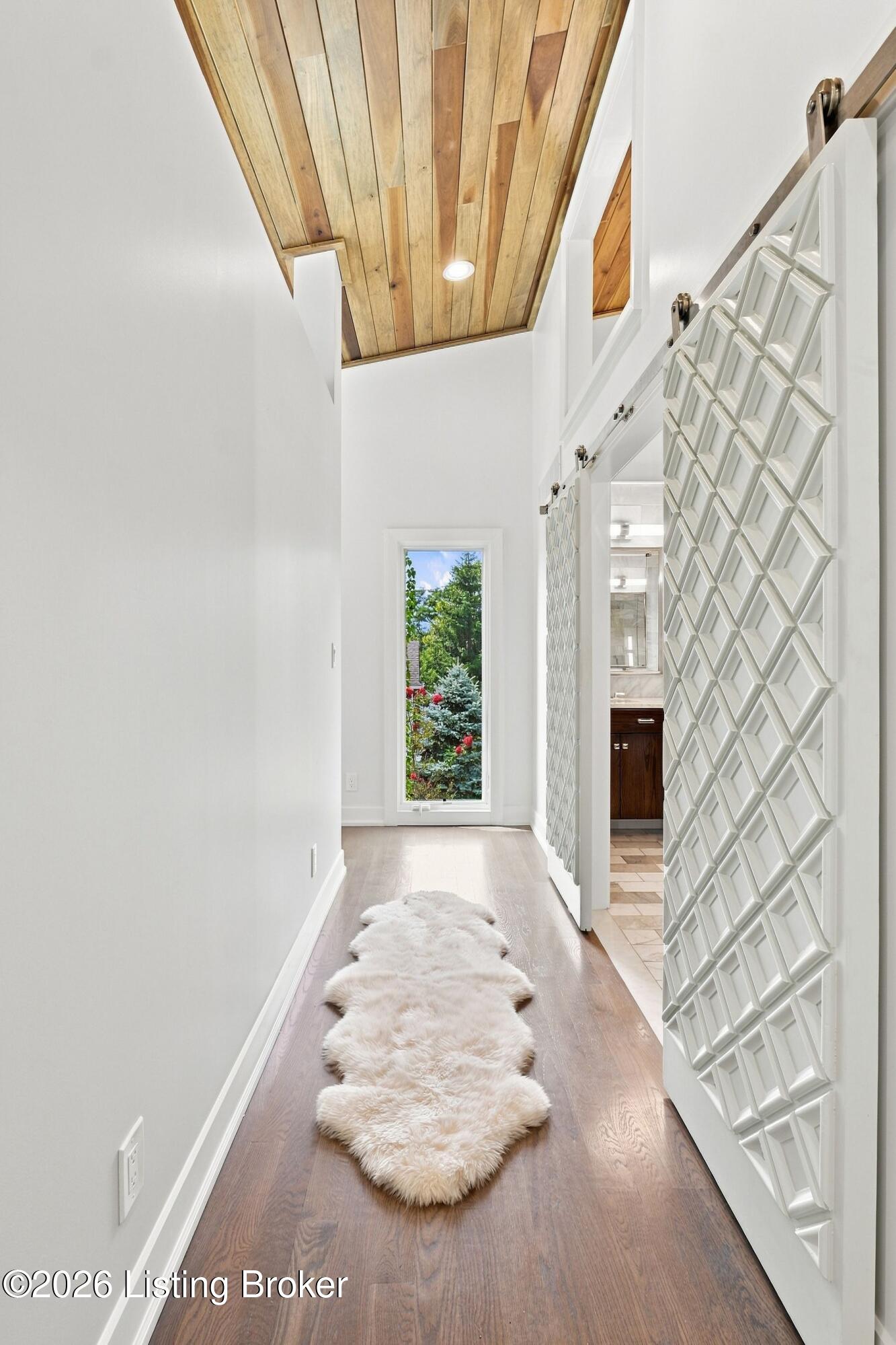 1128 Rostrevor Cir Property Photo 44