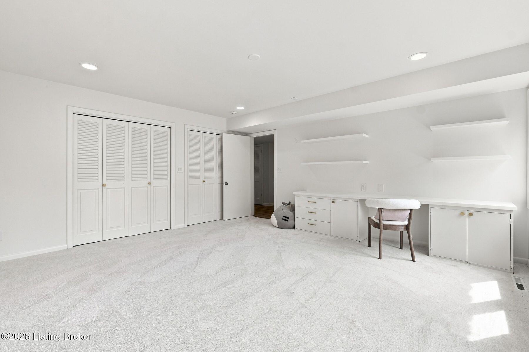 1128 Rostrevor Cir Property Photo 61