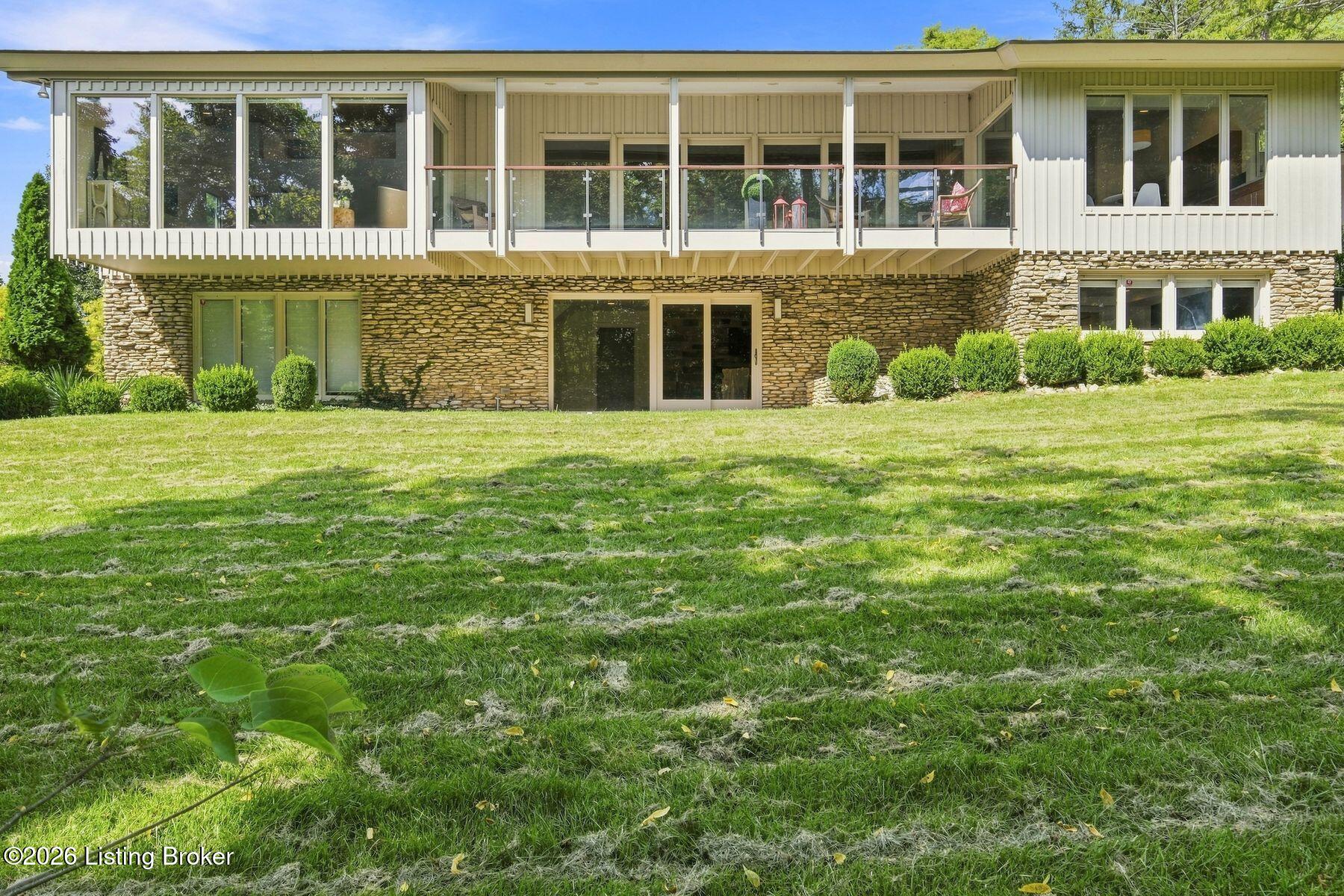 1128 Rostrevor Cir Property Photo 74