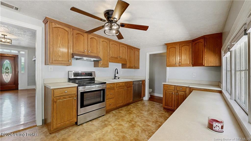 6742 Seven Mile Ln Property Photo 13
