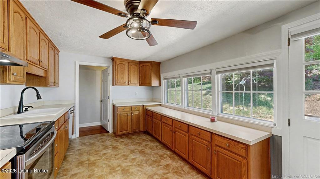 6742 Seven Mile Ln Property Photo 15