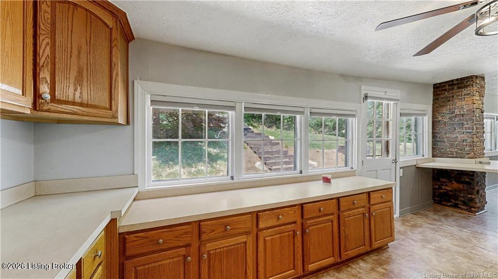 6742 Seven Mile Ln Property Photo 17