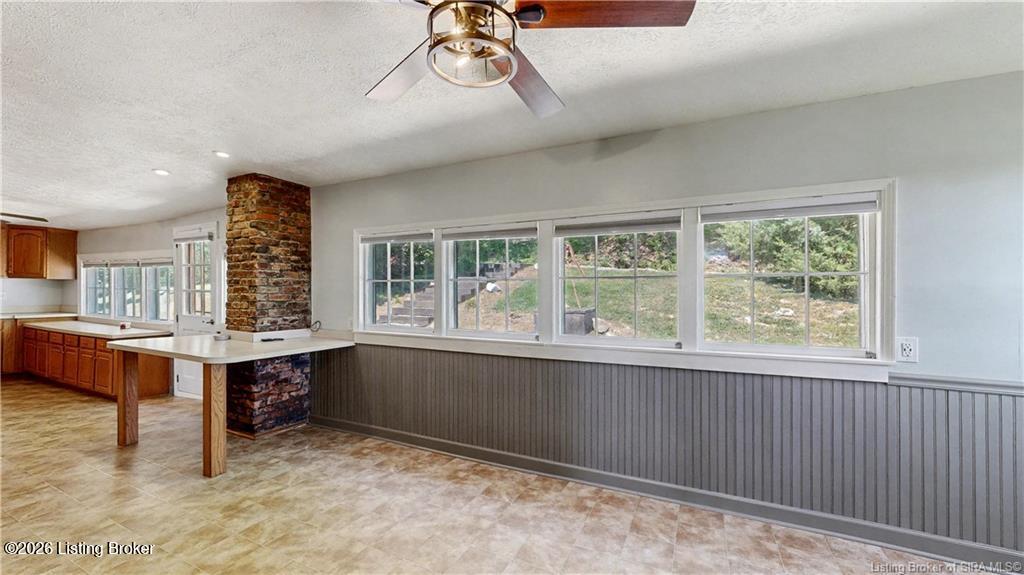 6742 Seven Mile Ln Property Photo 19