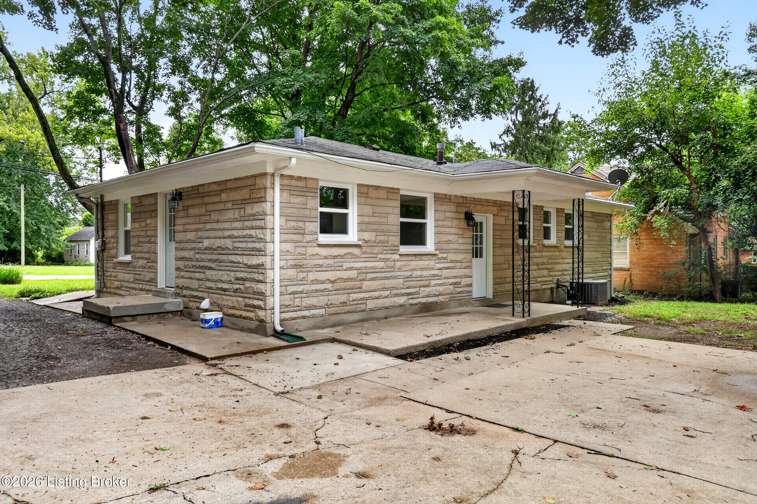 1237 Cooper Ave Property Photo 31