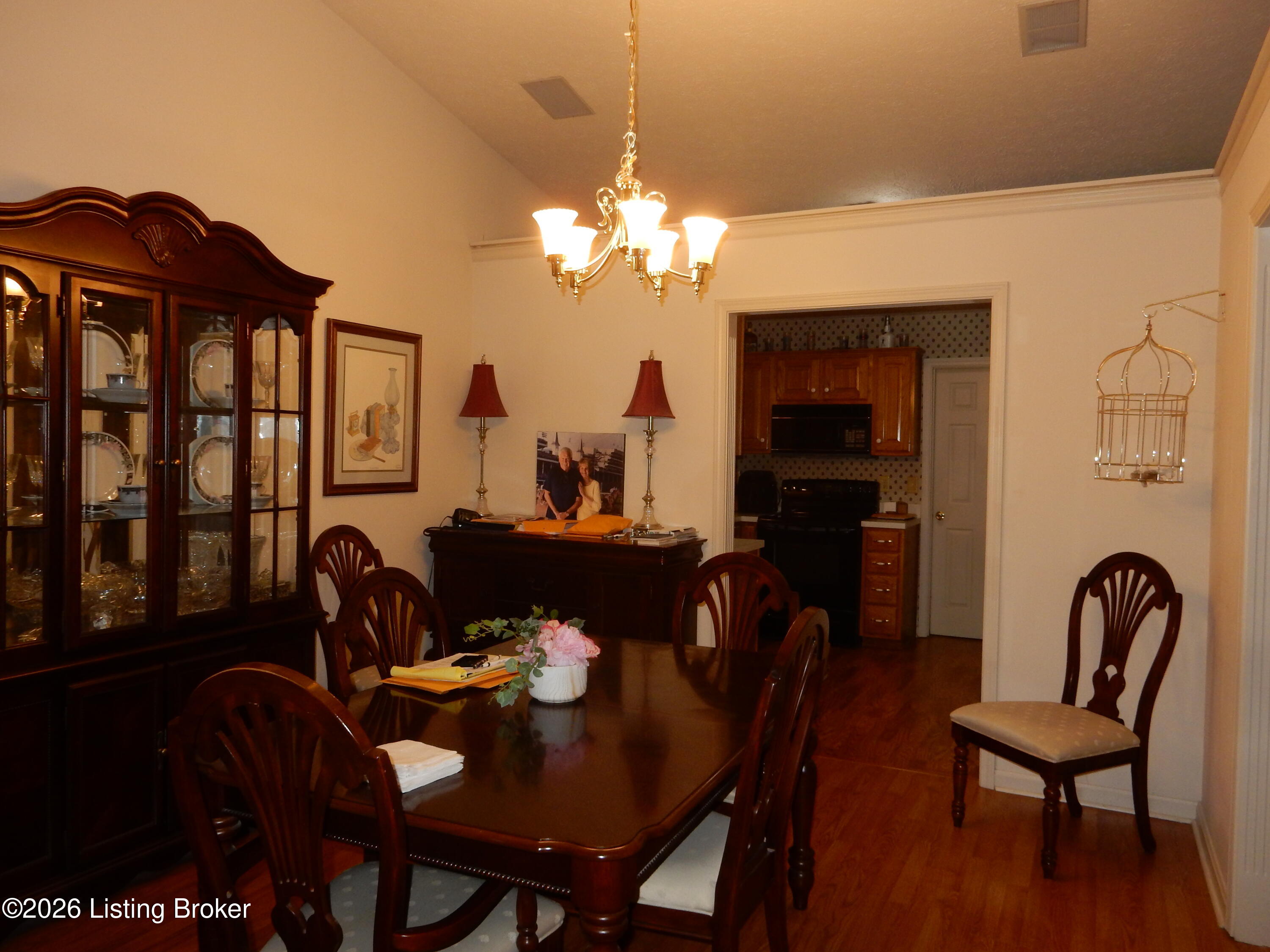 131 Flintstone Ct Property Photo 9