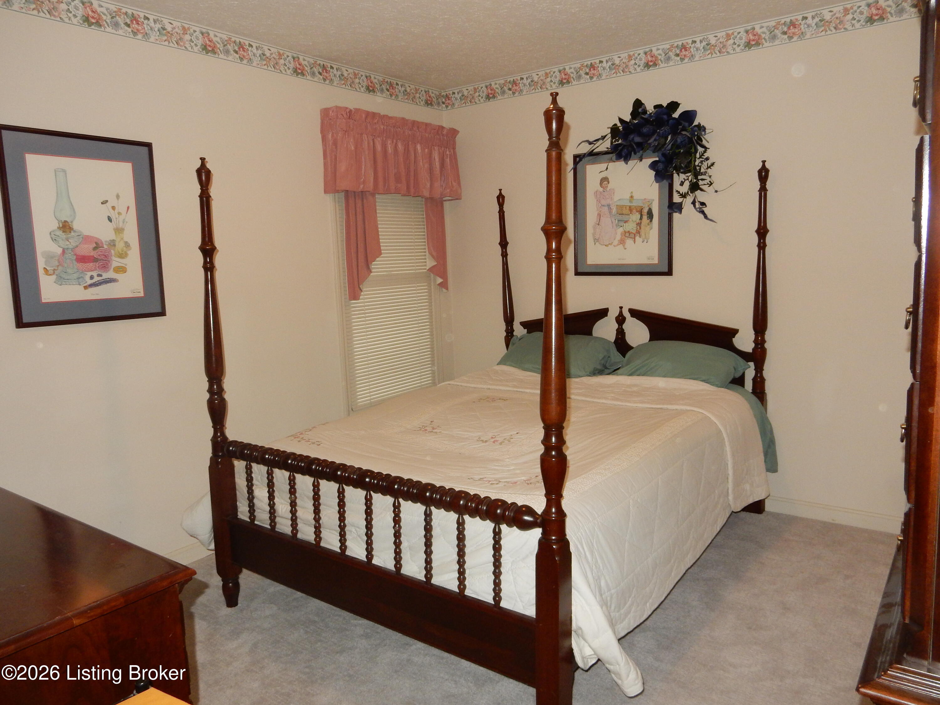 131 Flintstone Ct Property Photo 17