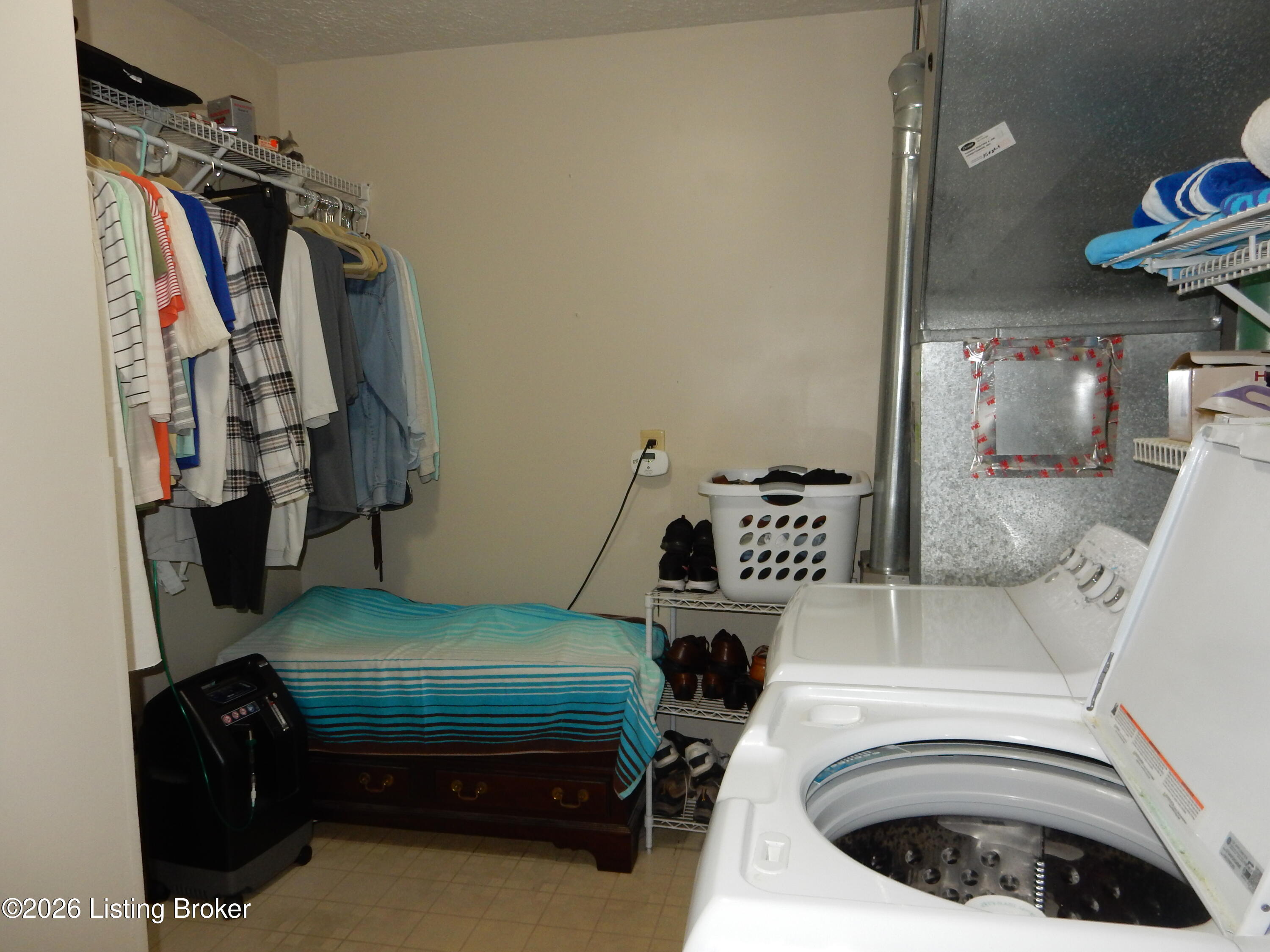 131 Flintstone Ct Property Photo 23