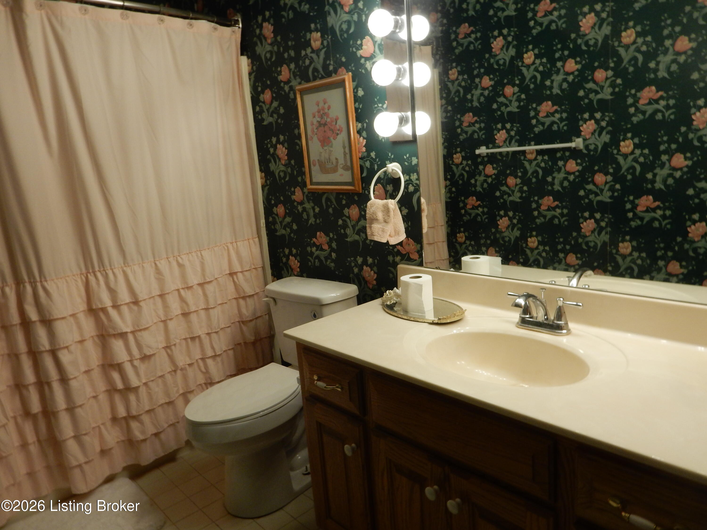131 Flintstone Ct Property Photo 26