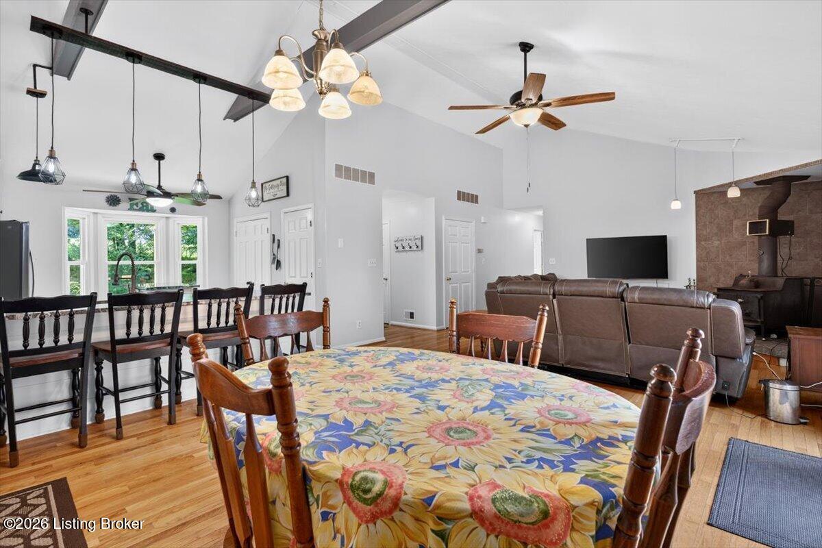 1811 Foxboro Rd Property Photo 15
