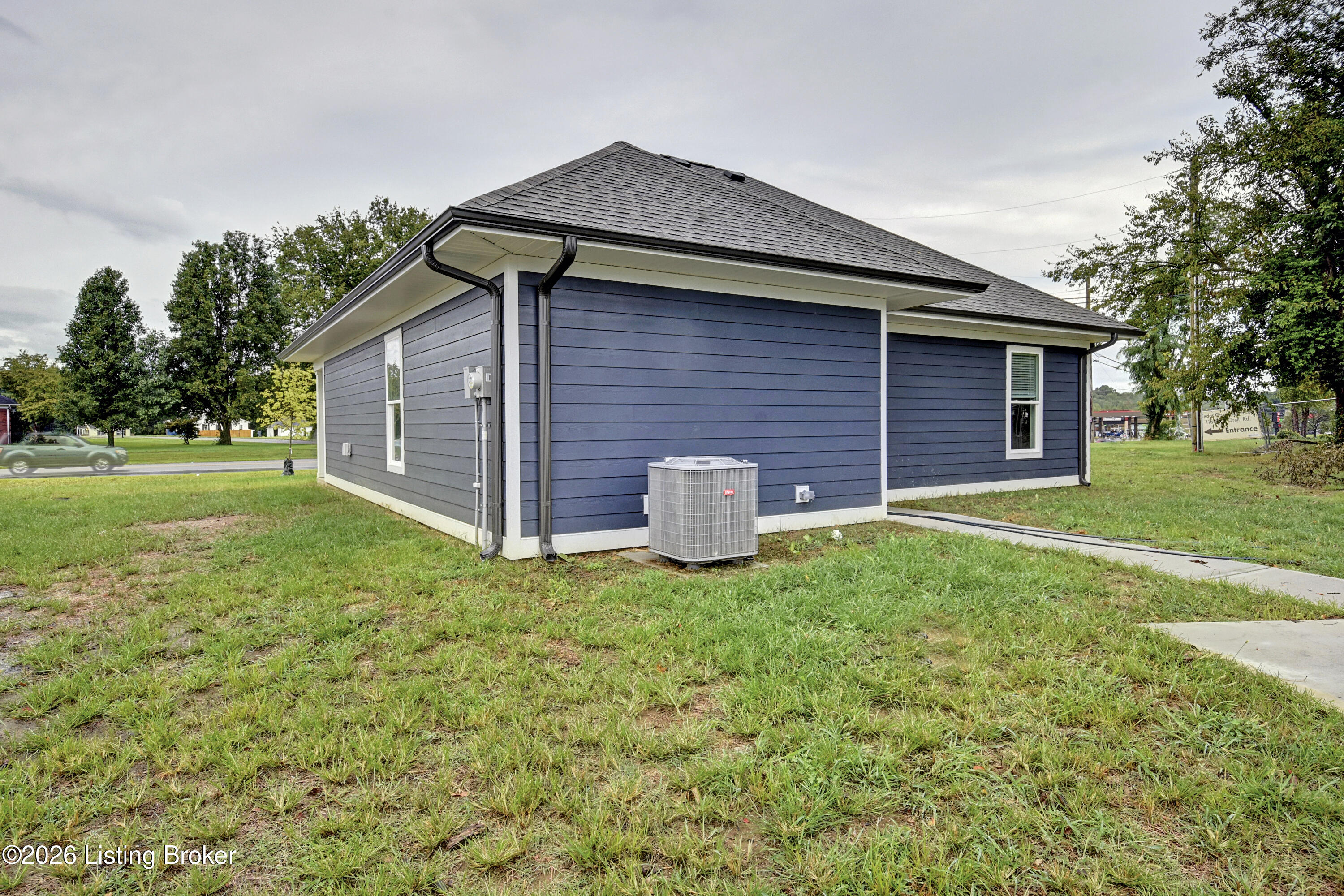 11715 Longevity Ln Property Photo 17