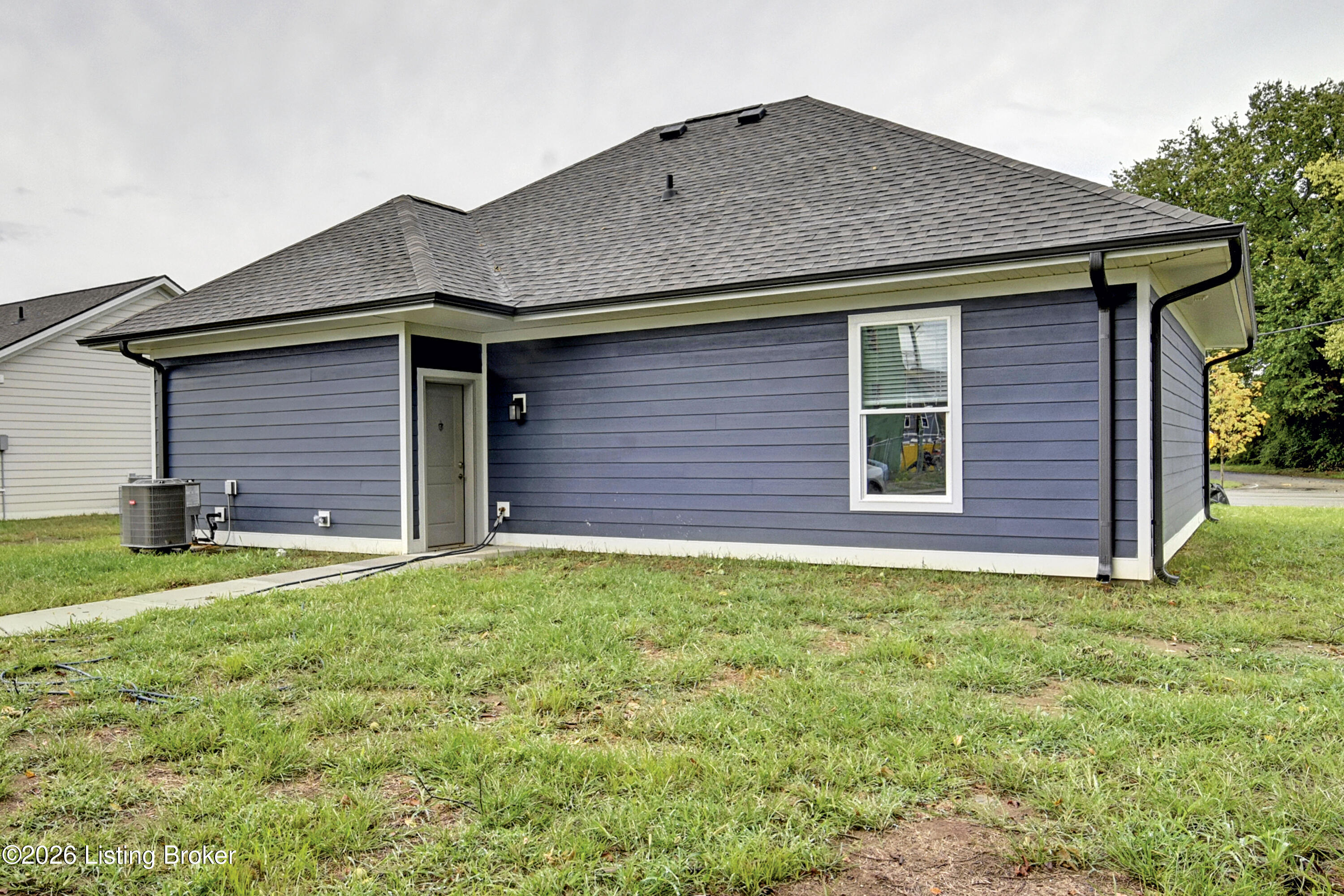11715 Longevity Ln Property Photo 23