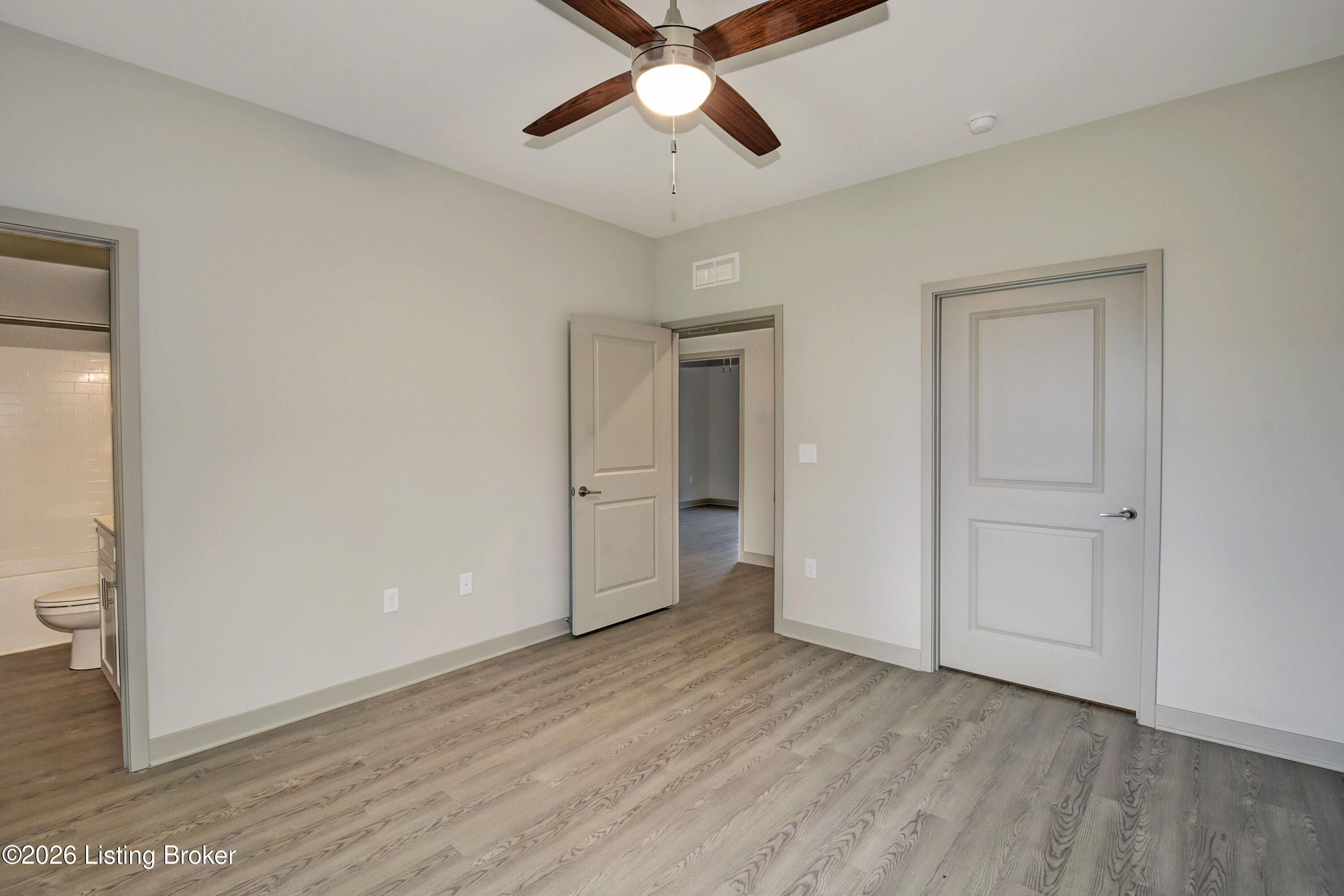 11715 Longevity Ln Property Photo 24