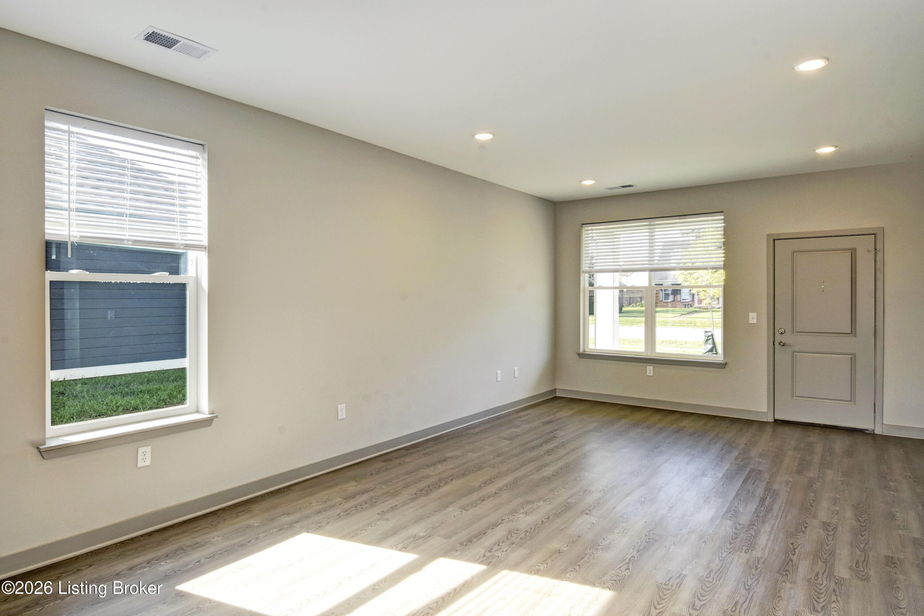 11705 Longevity Ln Property Photo 5