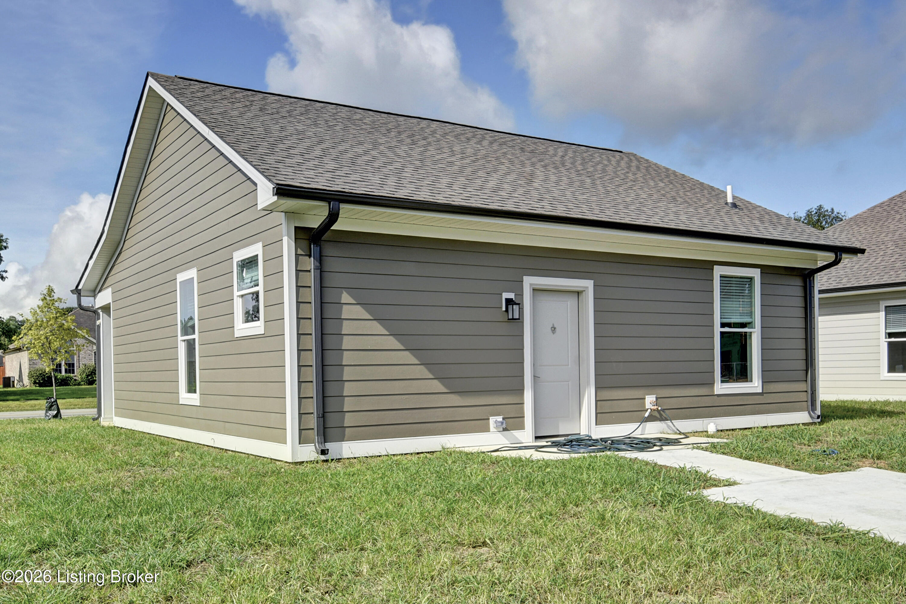 11705 Longevity Ln Property Photo 23