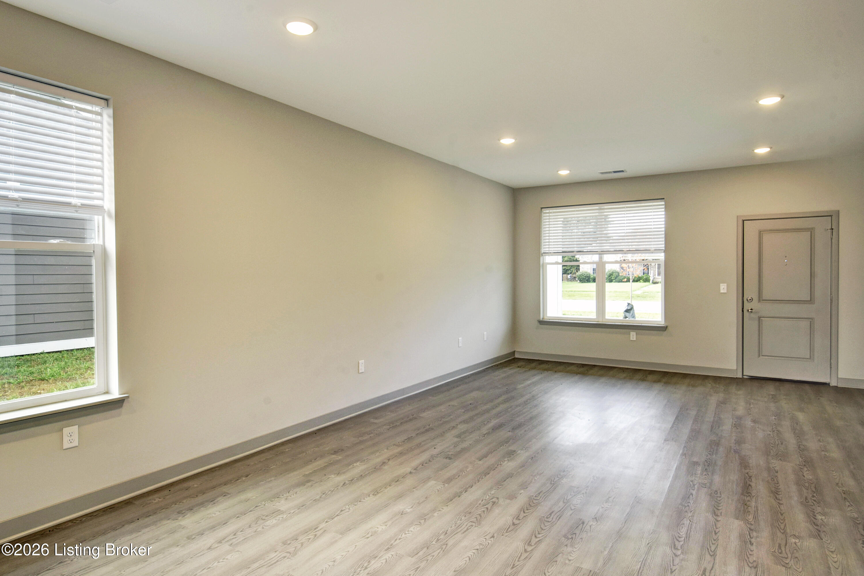 11707 Longevity Ln Property Photo 5